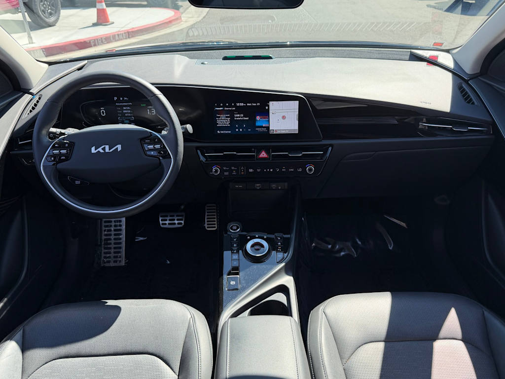 Thumbnail: 2023 Kia Niro - 2