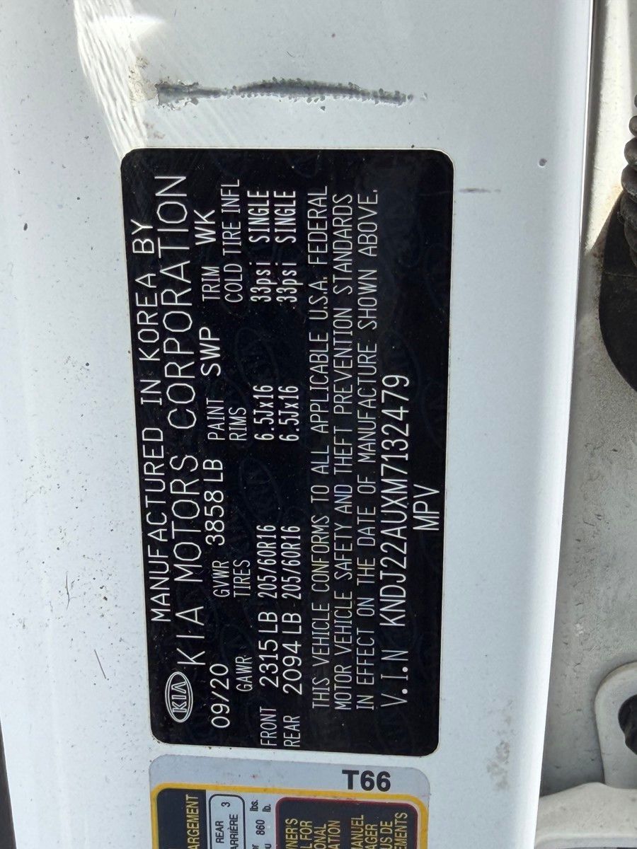 Thumbnail: 2021 Kia Soul - 16