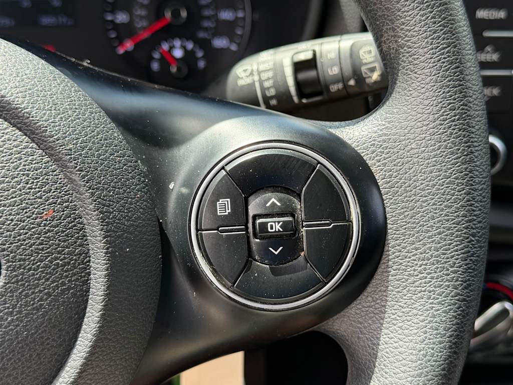 Thumbnail: 2021 Kia Soul - 25