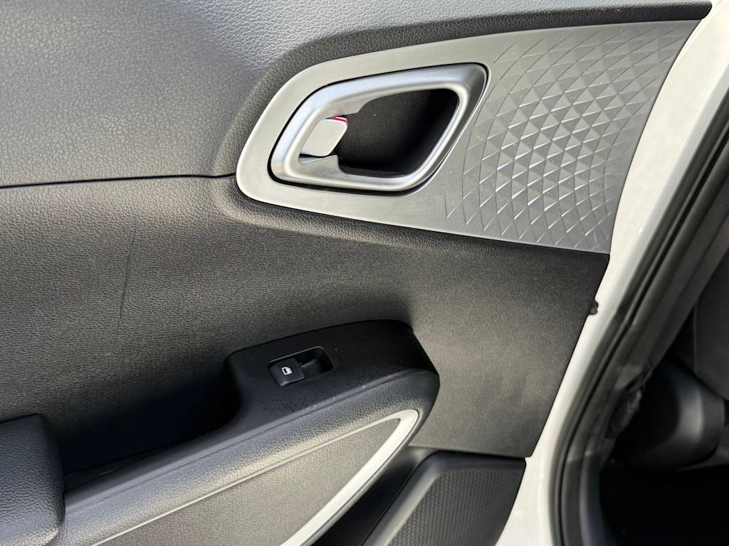 Thumbnail: 2021 Kia Soul - 26