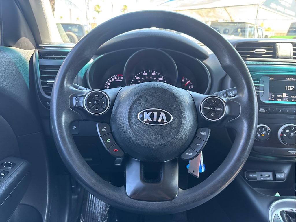 Thumbnail: 2017 Kia Soul - 7