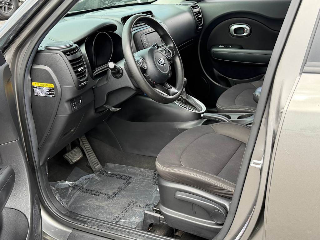 Thumbnail: 2017 Kia Soul - 10