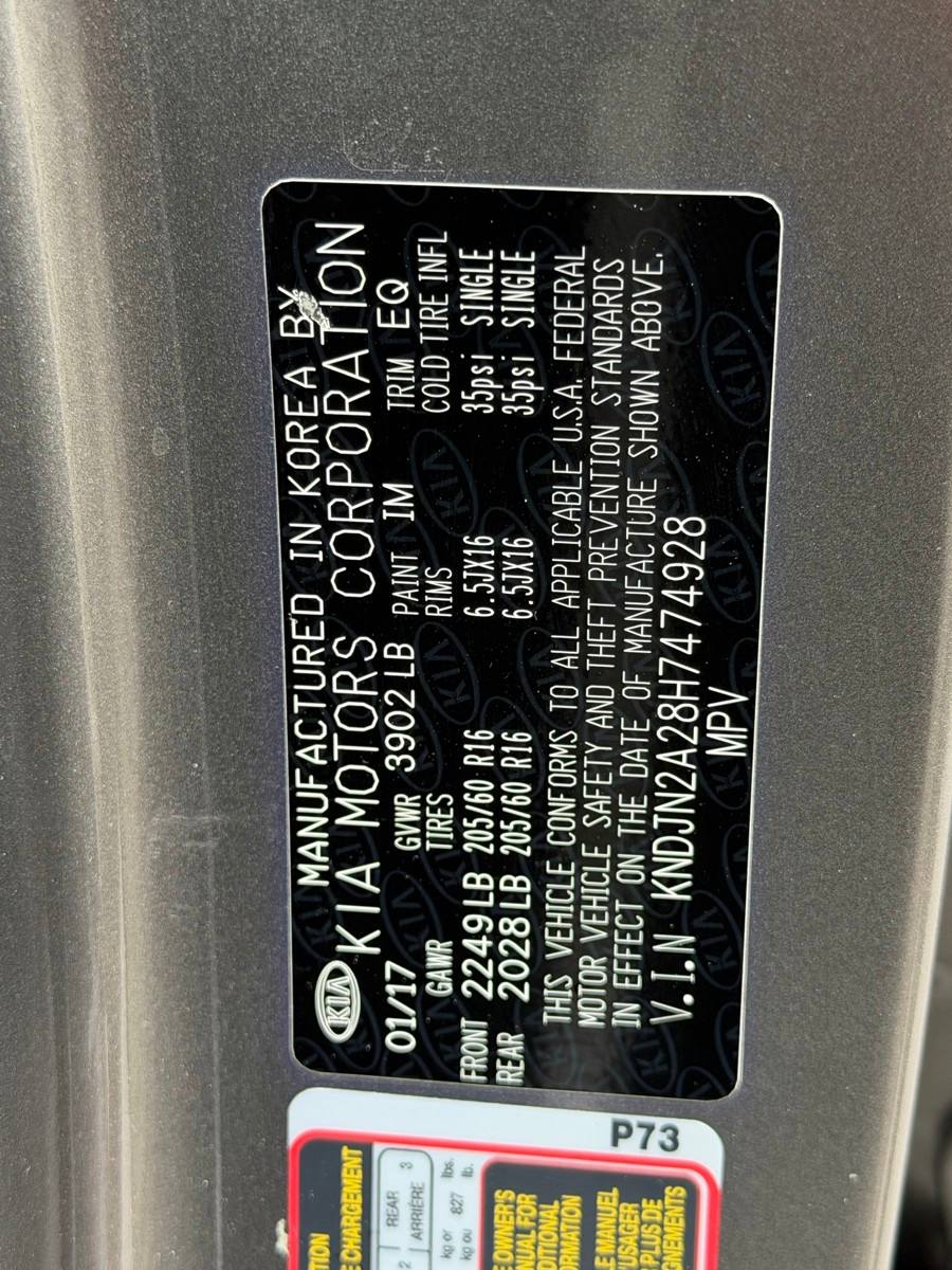 Thumbnail: 2017 Kia Soul - 18