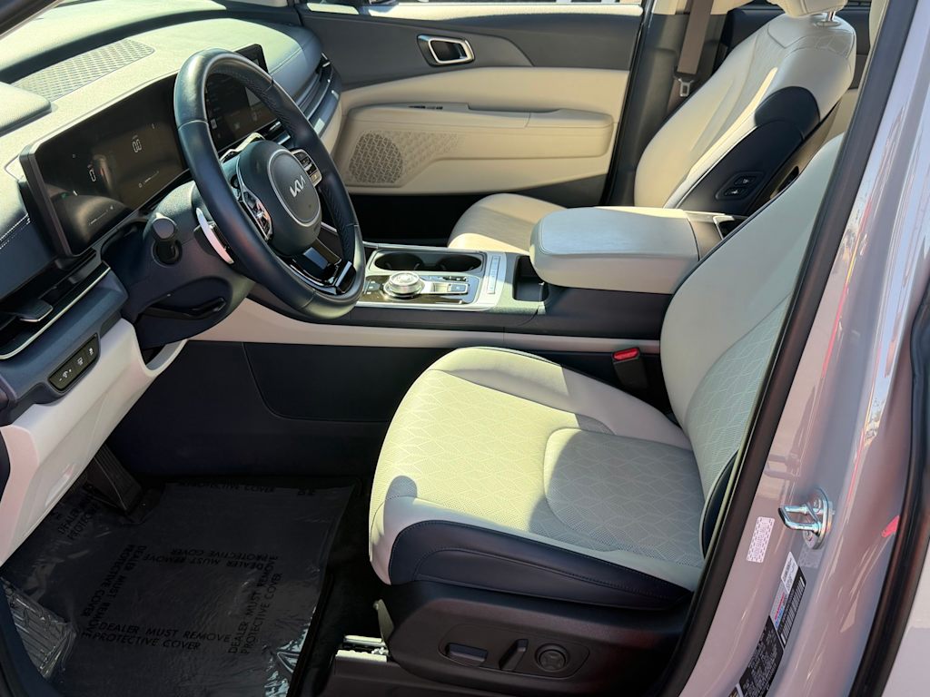 Thumbnail: 2026 Kia Carnival - 11