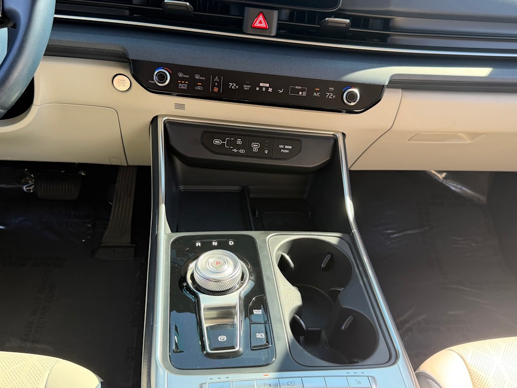 Thumbnail: 2026 Kia Carnival - 14