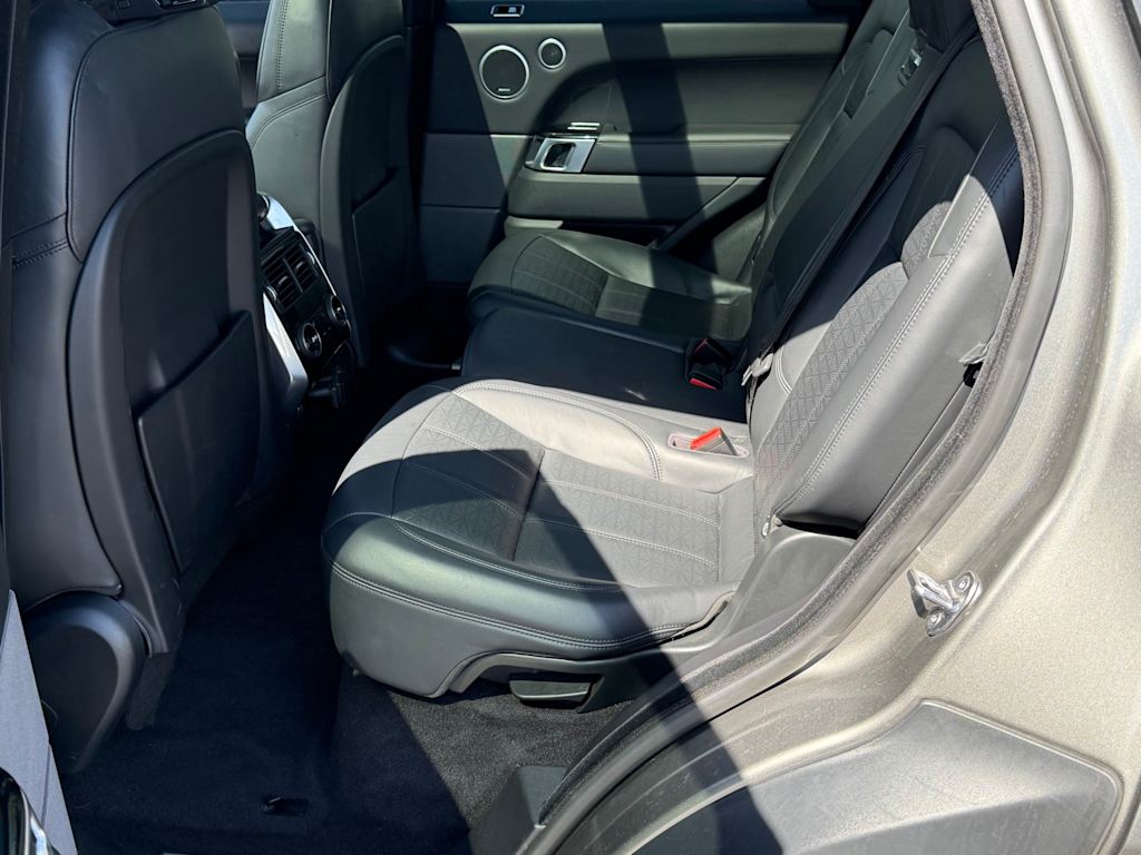 Thumbnail: 2019 Land Rover Range Rover Sport - 11