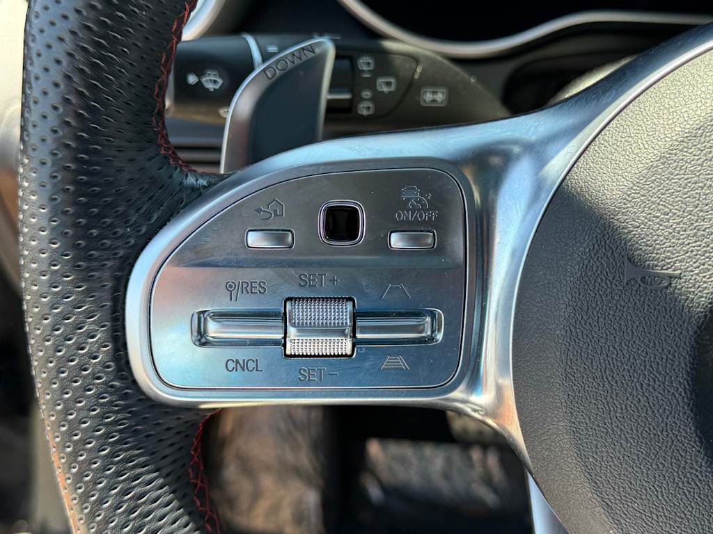 Thumbnail: 2021 Mercedes-Benz GLC - 24
