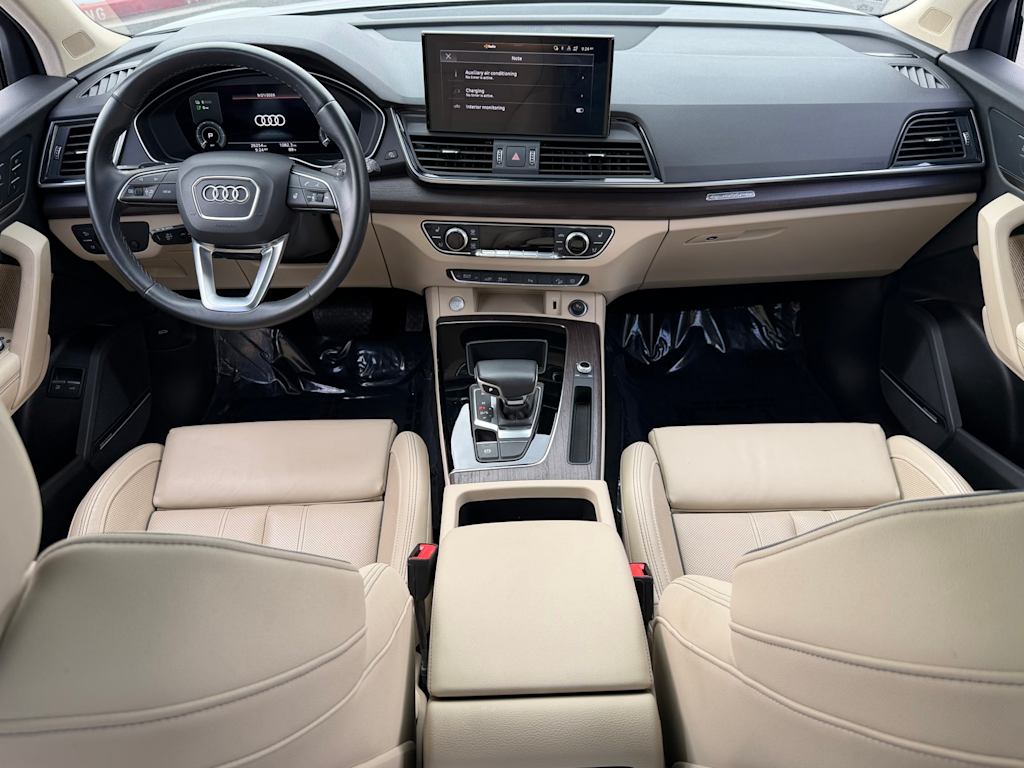 Thumbnail: 2021 Audi Q5 - 2