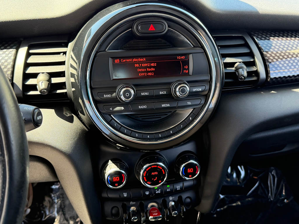 Thumbnail: 2015 MINI Cooper - 13