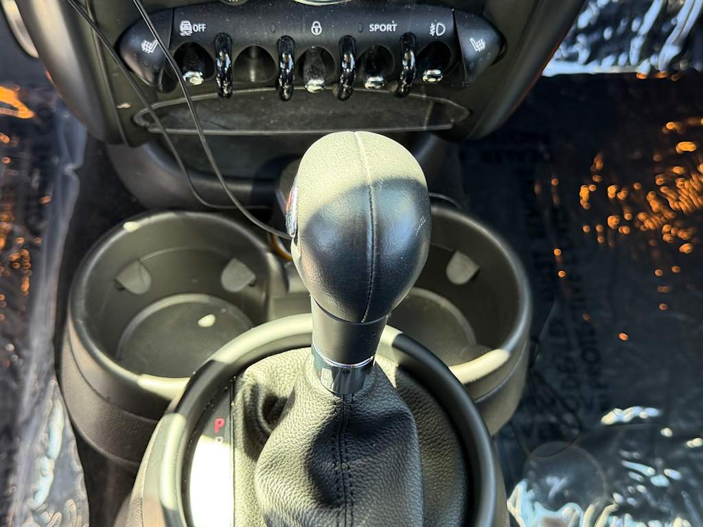 Thumbnail: 2013 MINI Cooper Countryman - 8