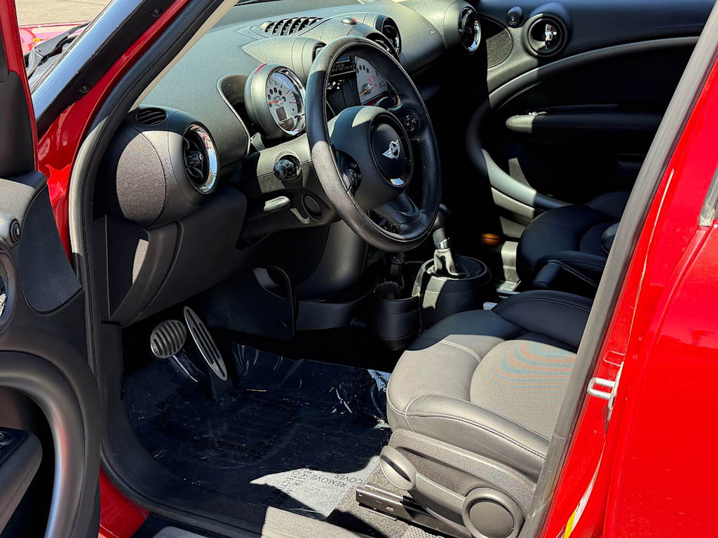 Thumbnail: 2013 MINI Cooper Countryman - 9