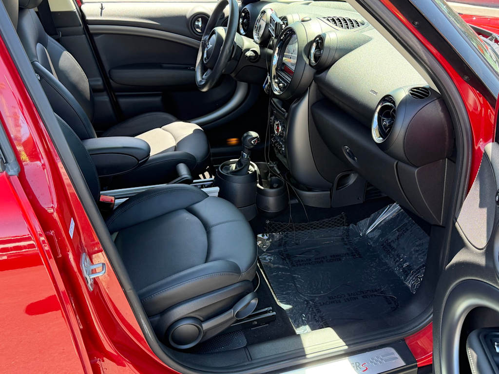 Thumbnail: 2013 MINI Cooper Countryman - 26