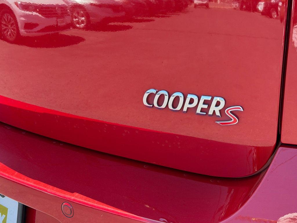 Thumbnail: 2013 MINI Cooper Countryman - 6