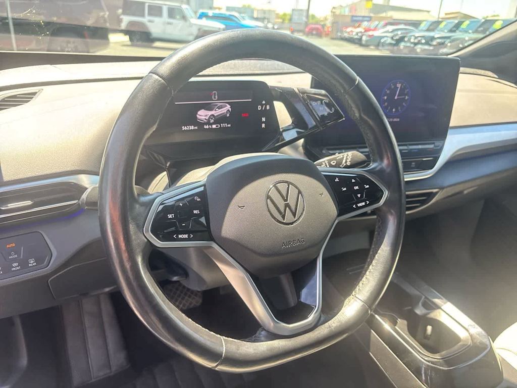 Thumbnail: 2021 Volkswagen ID.4 - 2