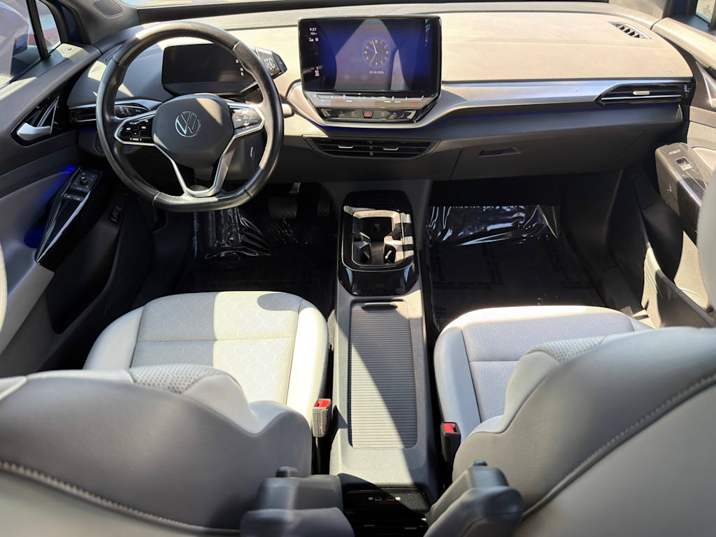 Thumbnail: 2021 Volkswagen ID.4 - 2