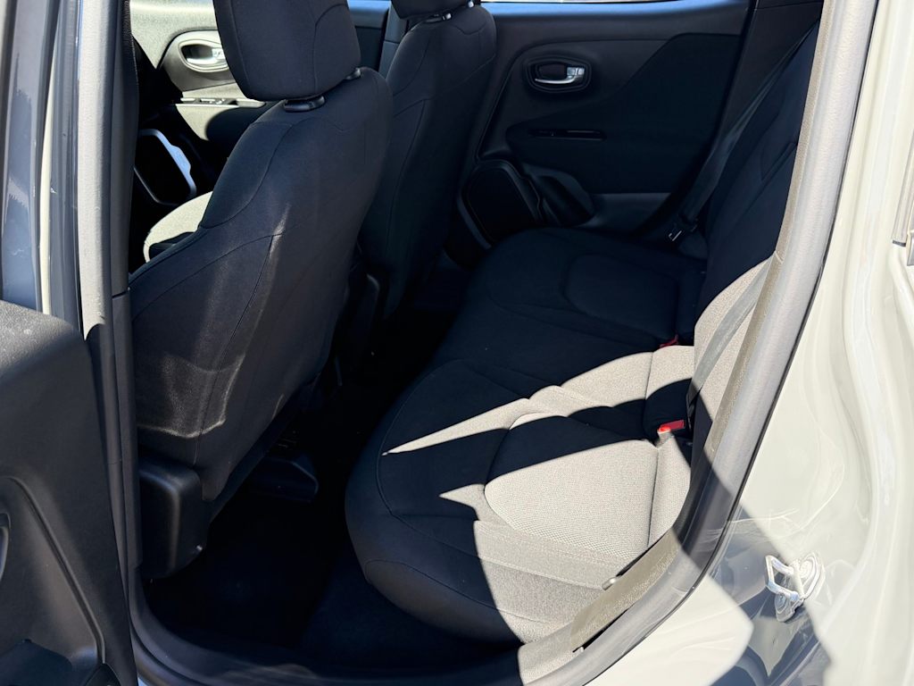 Thumbnail: 2021 Jeep Renegade - 12