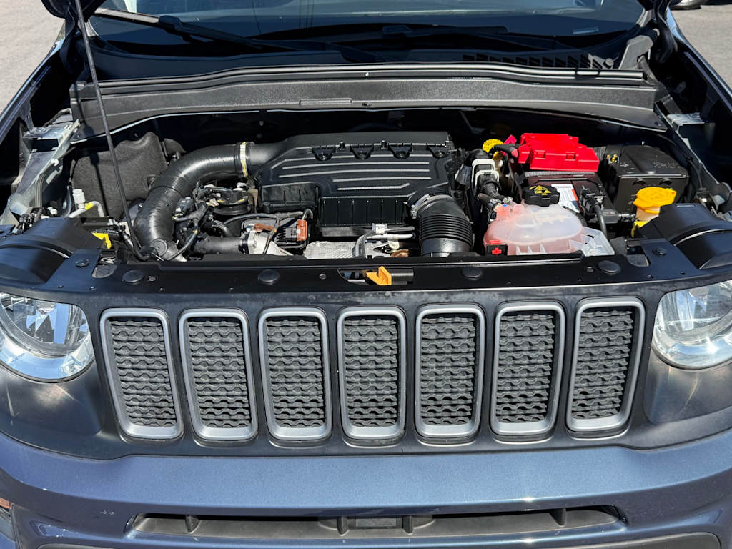 Thumbnail: 2022 Jeep Renegade - 8