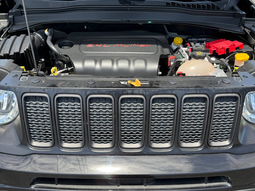 Thumbnail: 2021 Jeep Renegade - 8