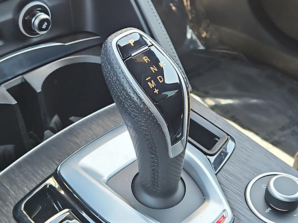 Thumbnail: 2022 Alfa Romeo Stelvio - 33