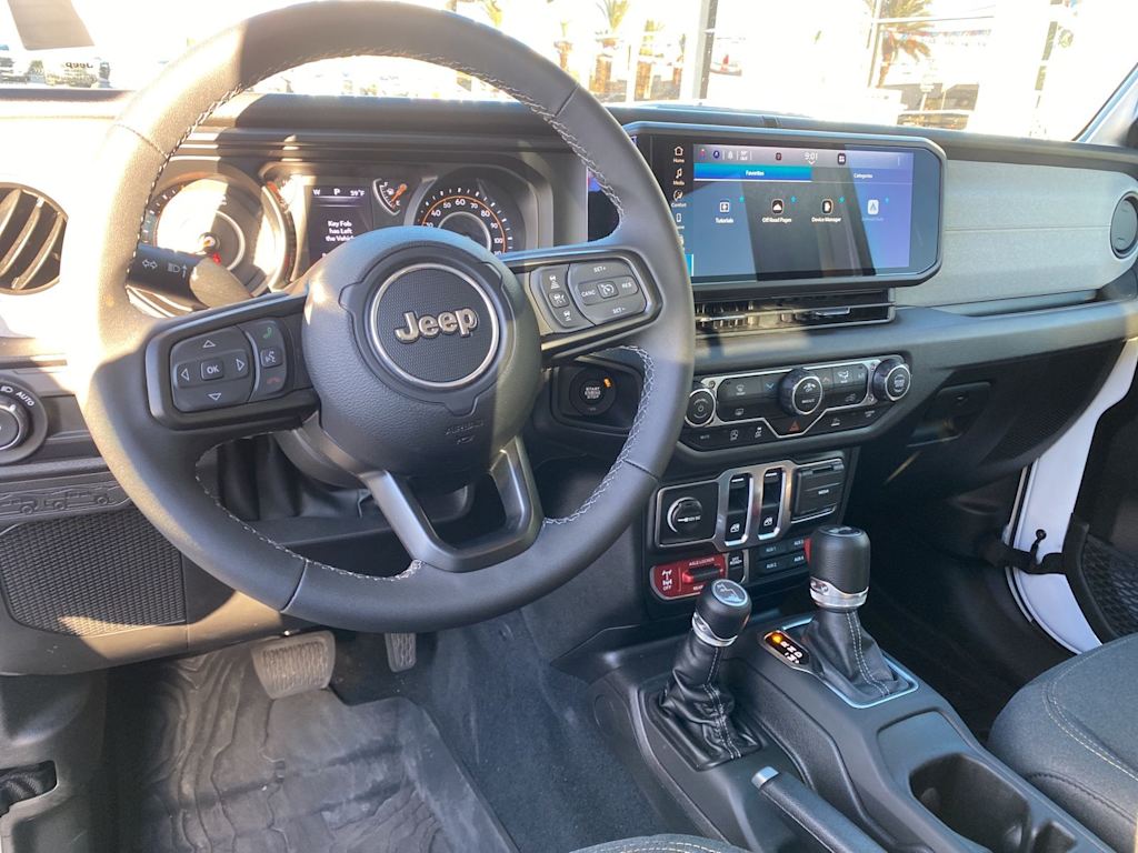 Thumbnail: 2025 Jeep Wrangler - 2