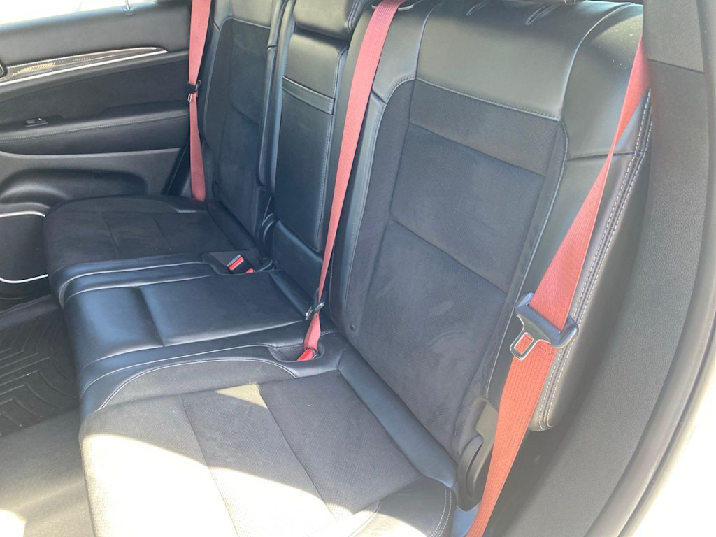 Thumbnail: 2019 Jeep Grand Cherokee - 9