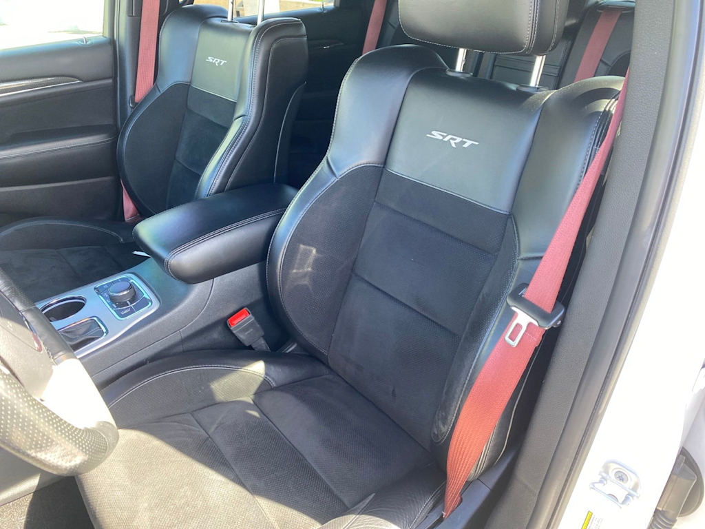 Thumbnail: 2019 Jeep Grand Cherokee - 8