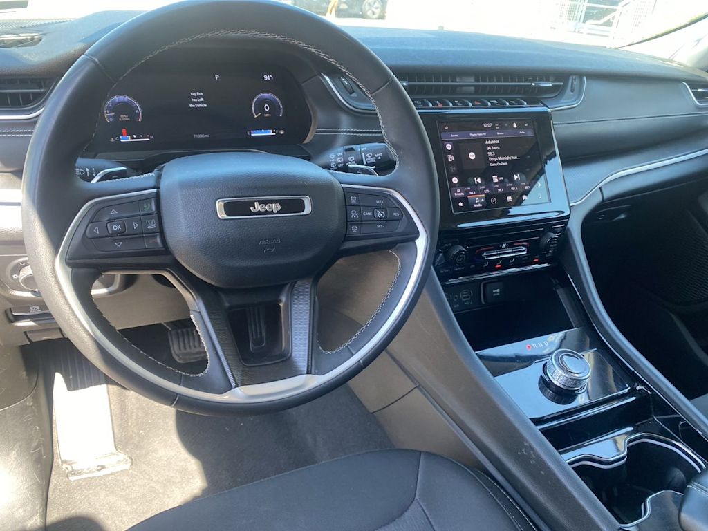 Thumbnail: 2023 Jeep Grand Cherokee L - 2