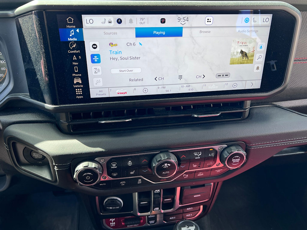 Thumbnail: 2024 Jeep Wrangler - 28