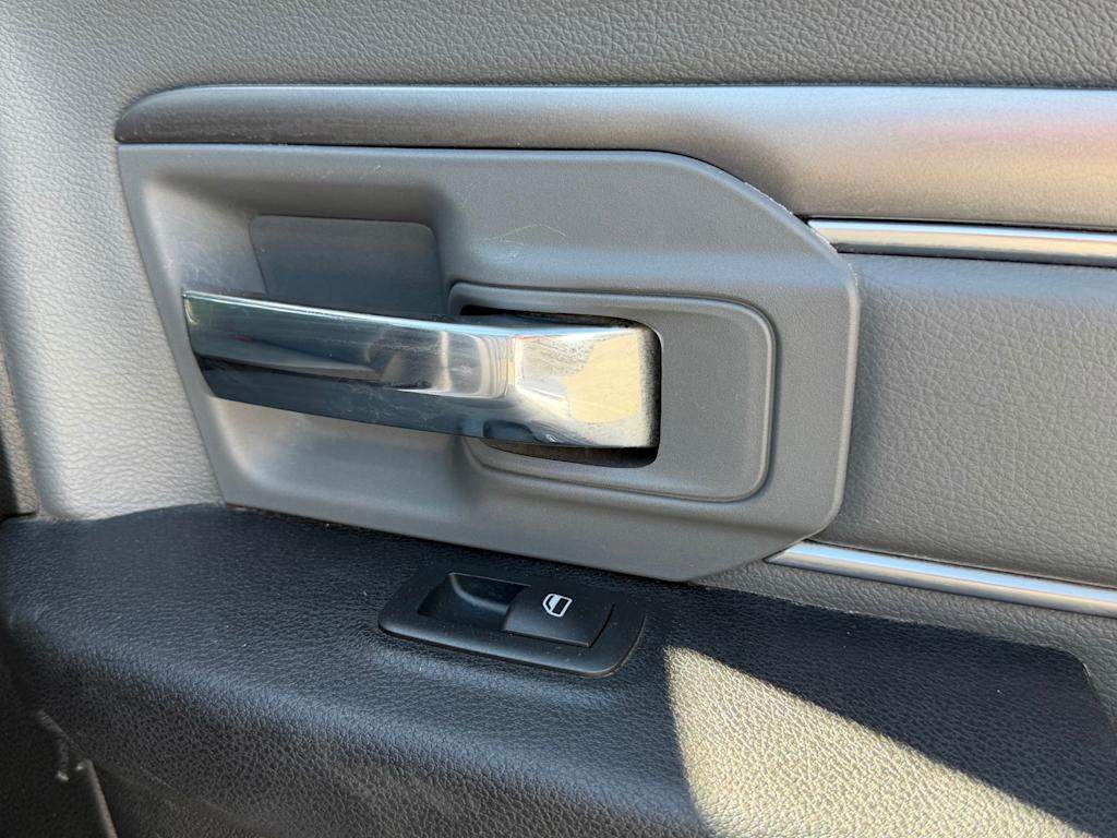 Thumbnail: 2021 RAM 1500 - 33
