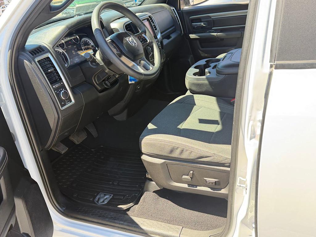Thumbnail: 2022 RAM 1500 - 9