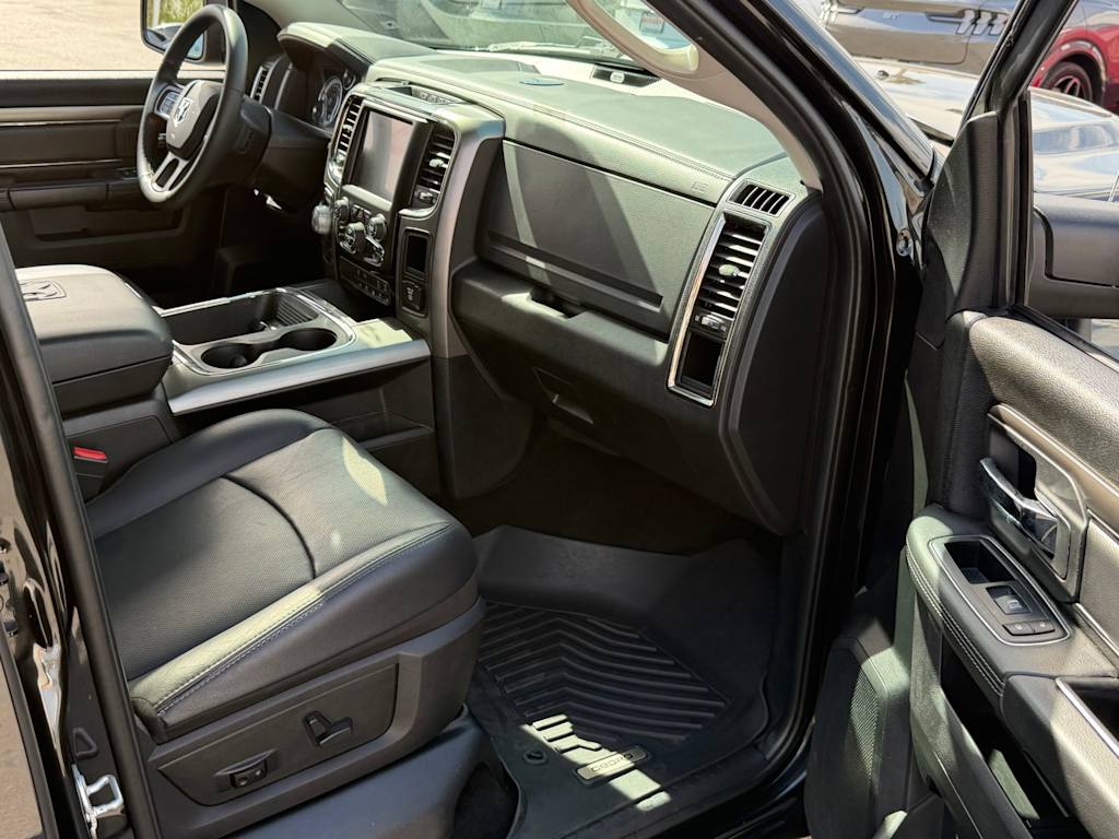 Thumbnail: 2017 RAM 1500 - 34