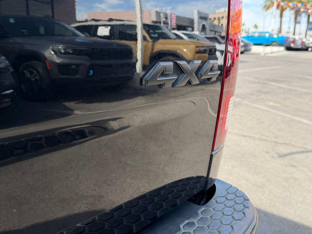 Thumbnail: 2017 RAM 1500 - 7