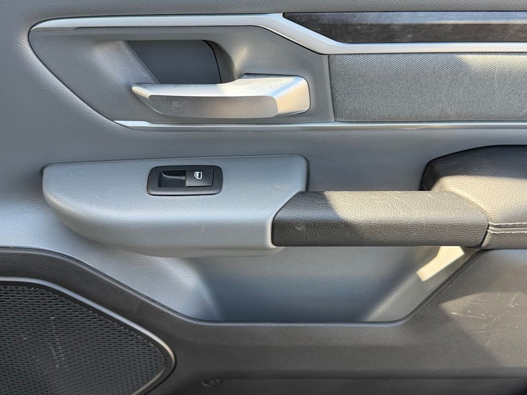 Thumbnail: 2021 RAM 1500 - 28