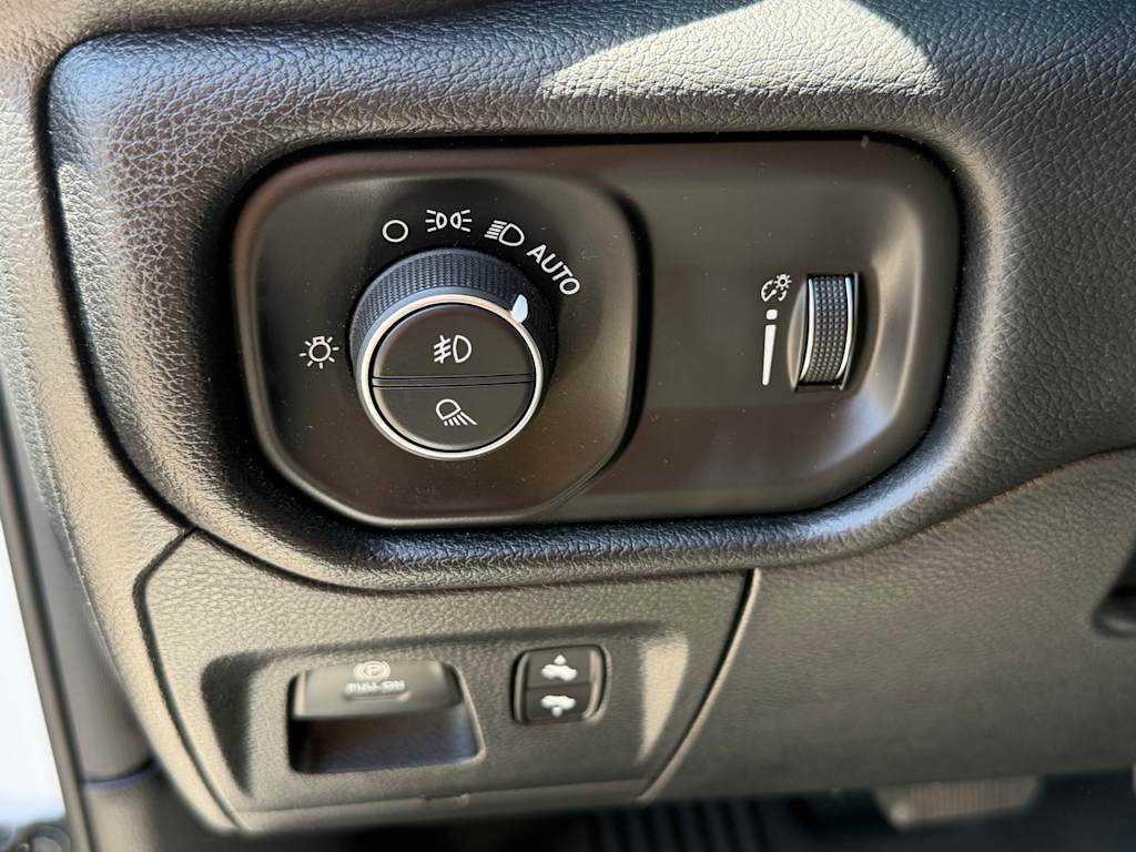 Thumbnail: 2021 RAM 1500 - 23