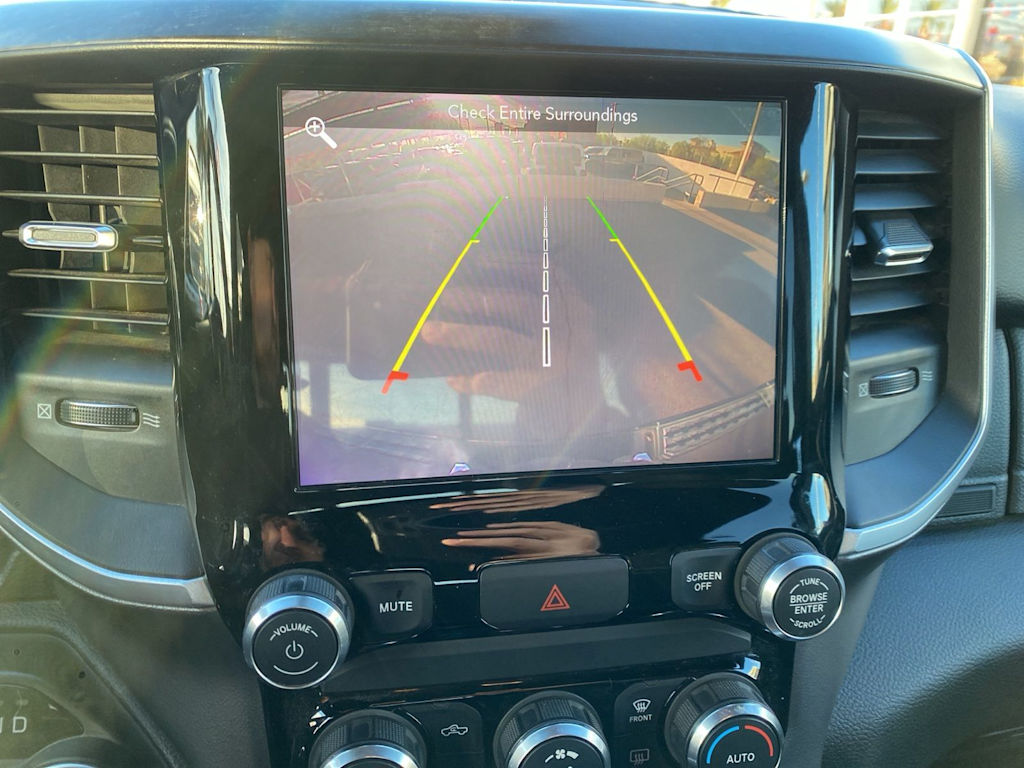 Thumbnail: 2019 RAM 1500 - 17