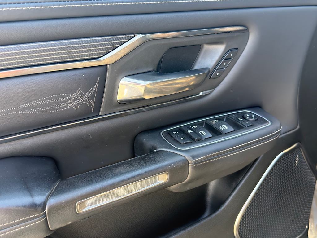 Thumbnail: 2021 RAM 1500 - 21