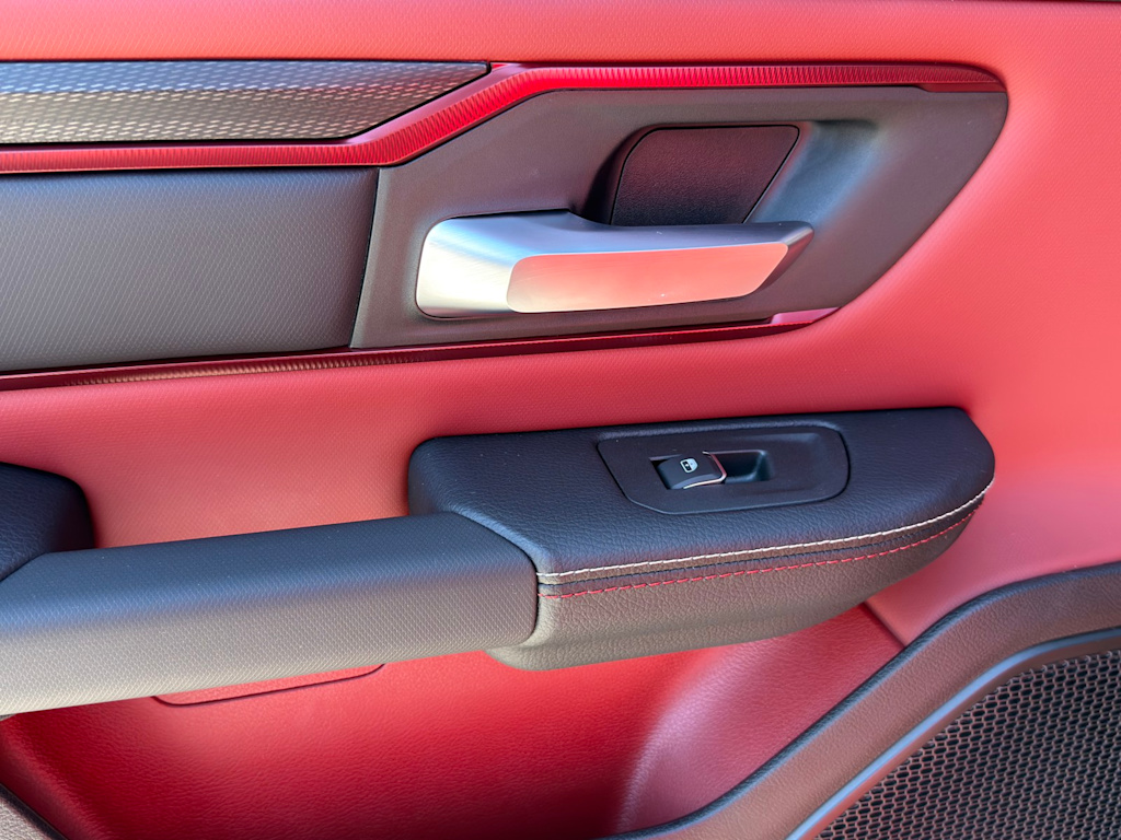 Thumbnail: 2025 RAM 1500 - 28