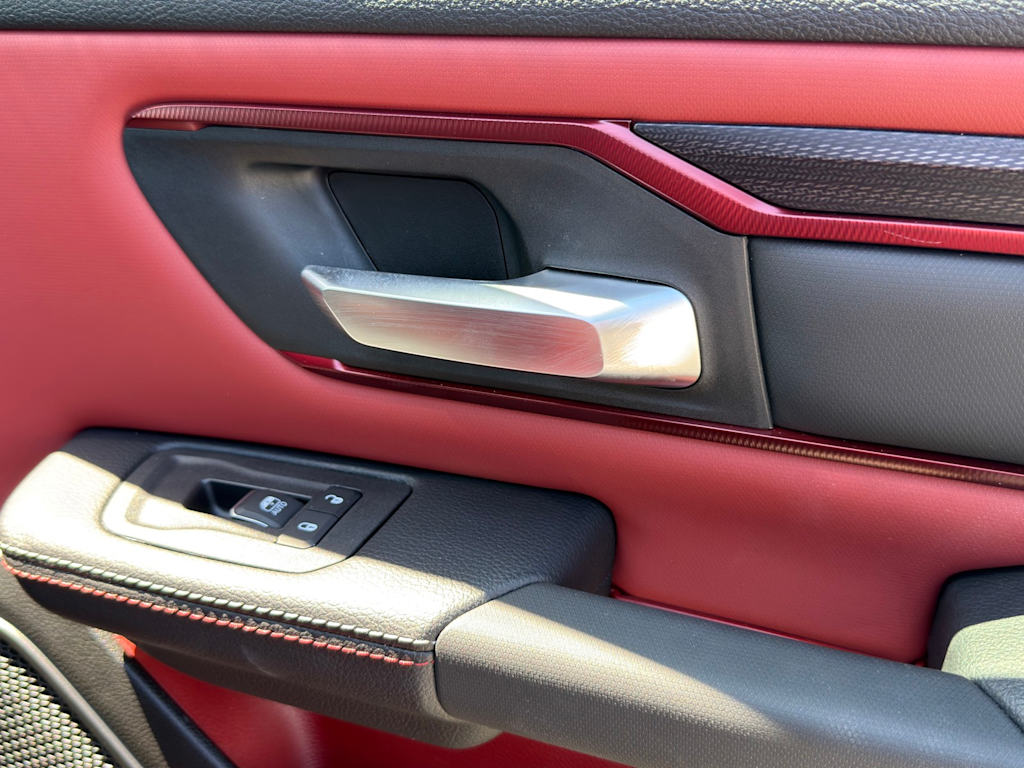 Thumbnail: 2025 RAM 1500 - 33