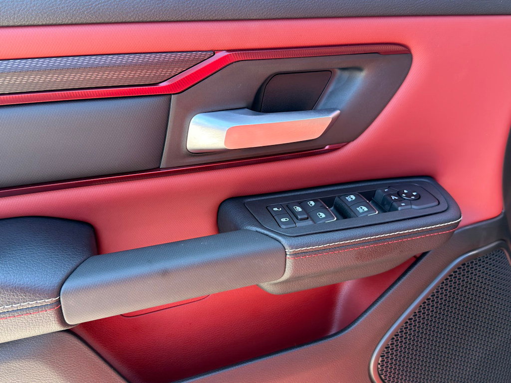 Thumbnail: 2025 RAM 1500 - 21