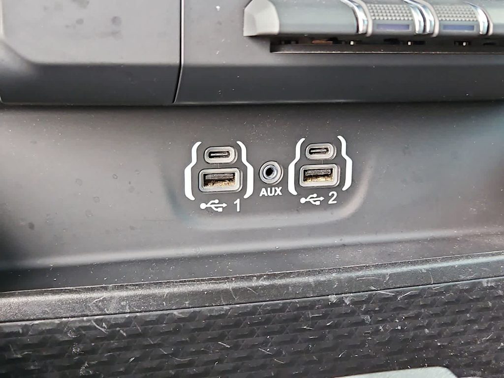 Thumbnail: 2021 RAM 1500 - 32