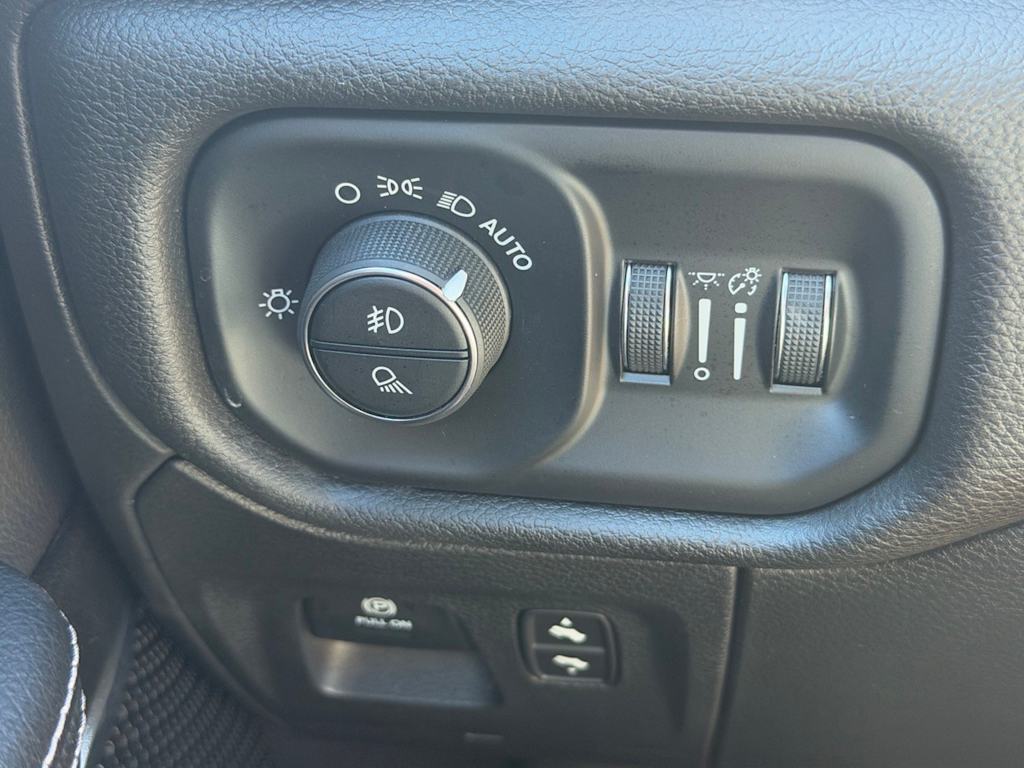 Thumbnail: 2023 RAM 1500 - 26