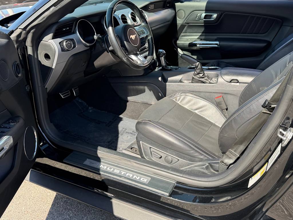 Thumbnail: 2020 Ford Mustang - 10