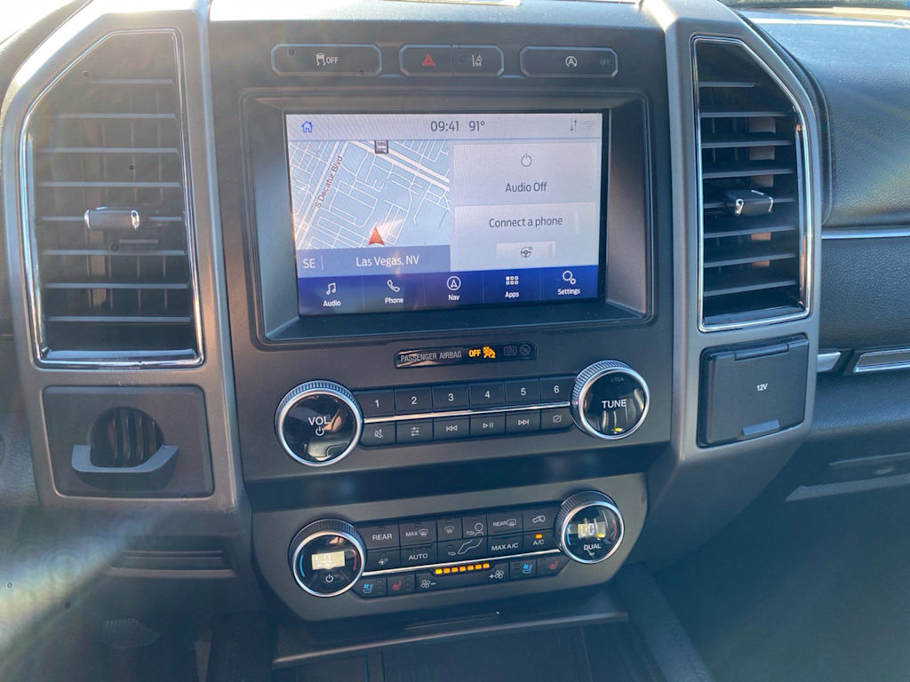 Thumbnail: 2020 Ford Expedition - 10