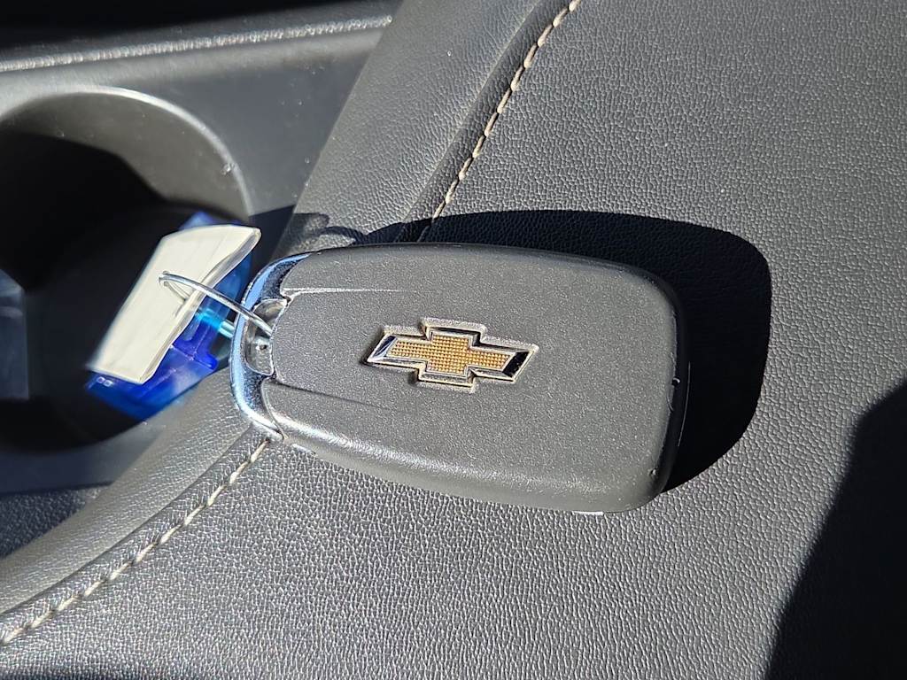 Thumbnail: 2023 Chevrolet Camaro - 18