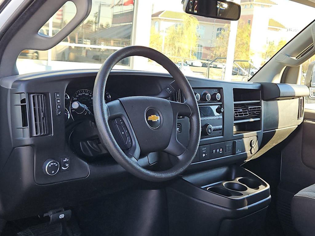 2020 Chevrolet Express 3500 2