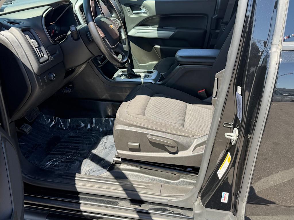 Thumbnail: 2021 Chevrolet Colorado - 7