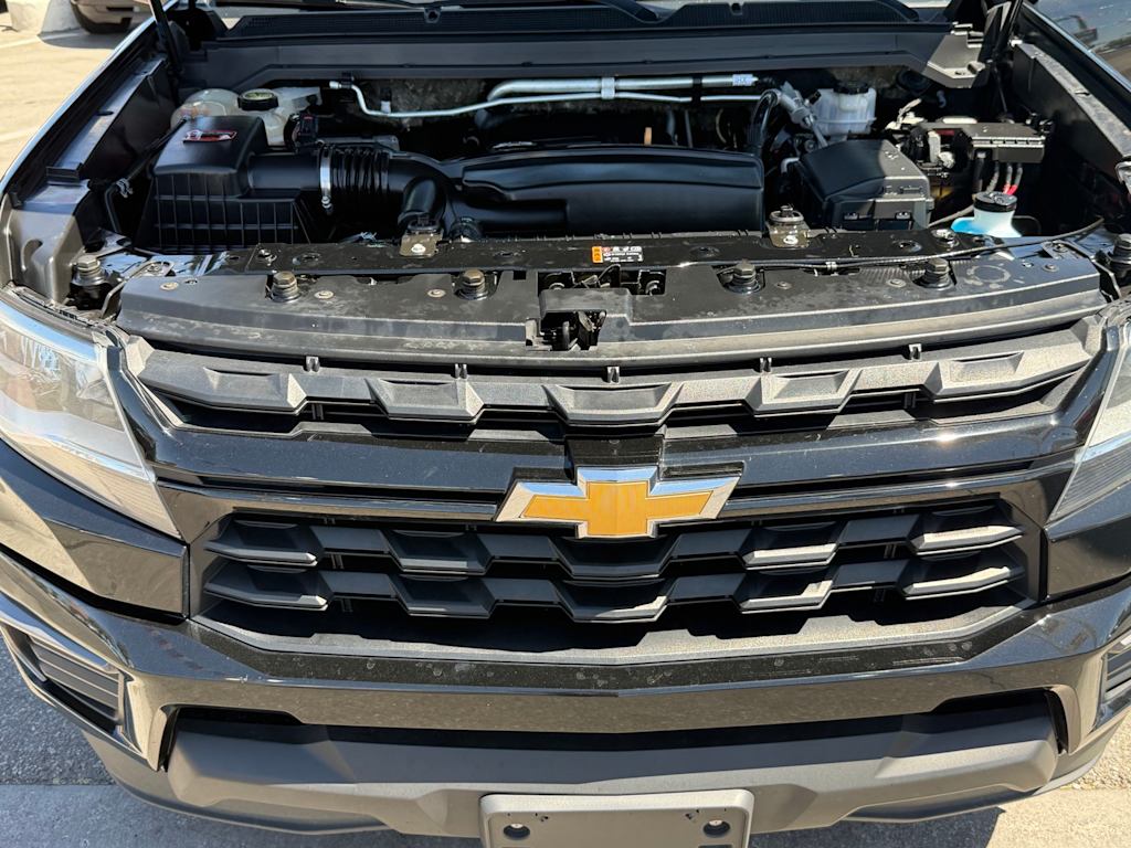 Thumbnail: 2021 Chevrolet Colorado - 6