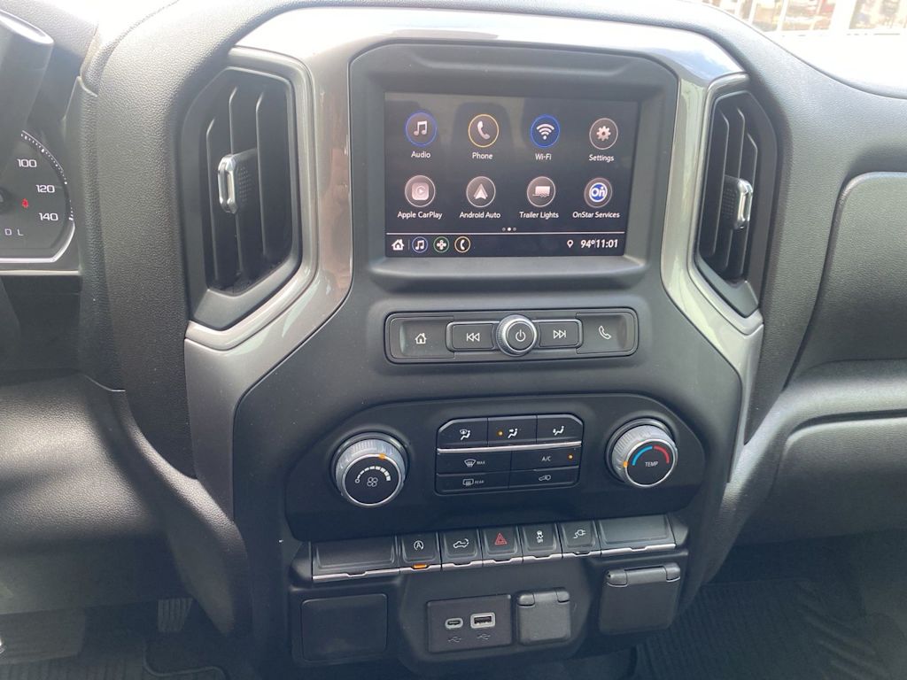 Thumbnail: 2022 Chevrolet Silverado 1500 - 10