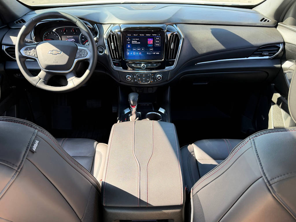 Thumbnail: 2023 Chevrolet Traverse - 2