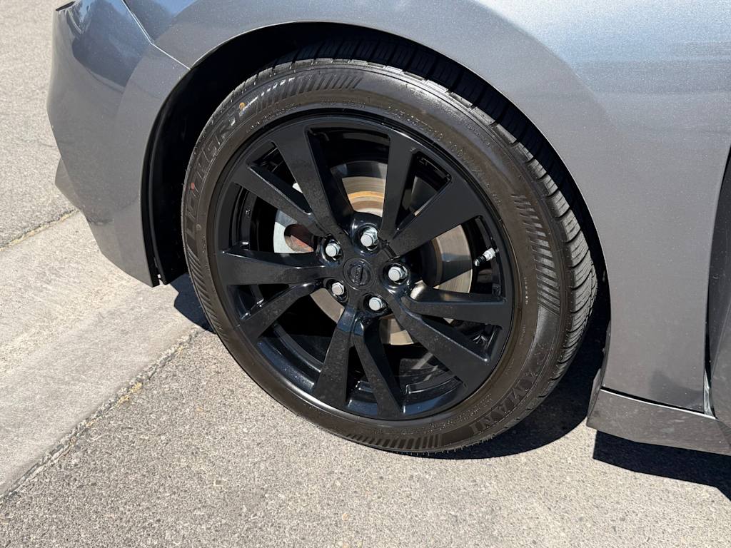 Thumbnail: 2017 Nissan Maxima - 7